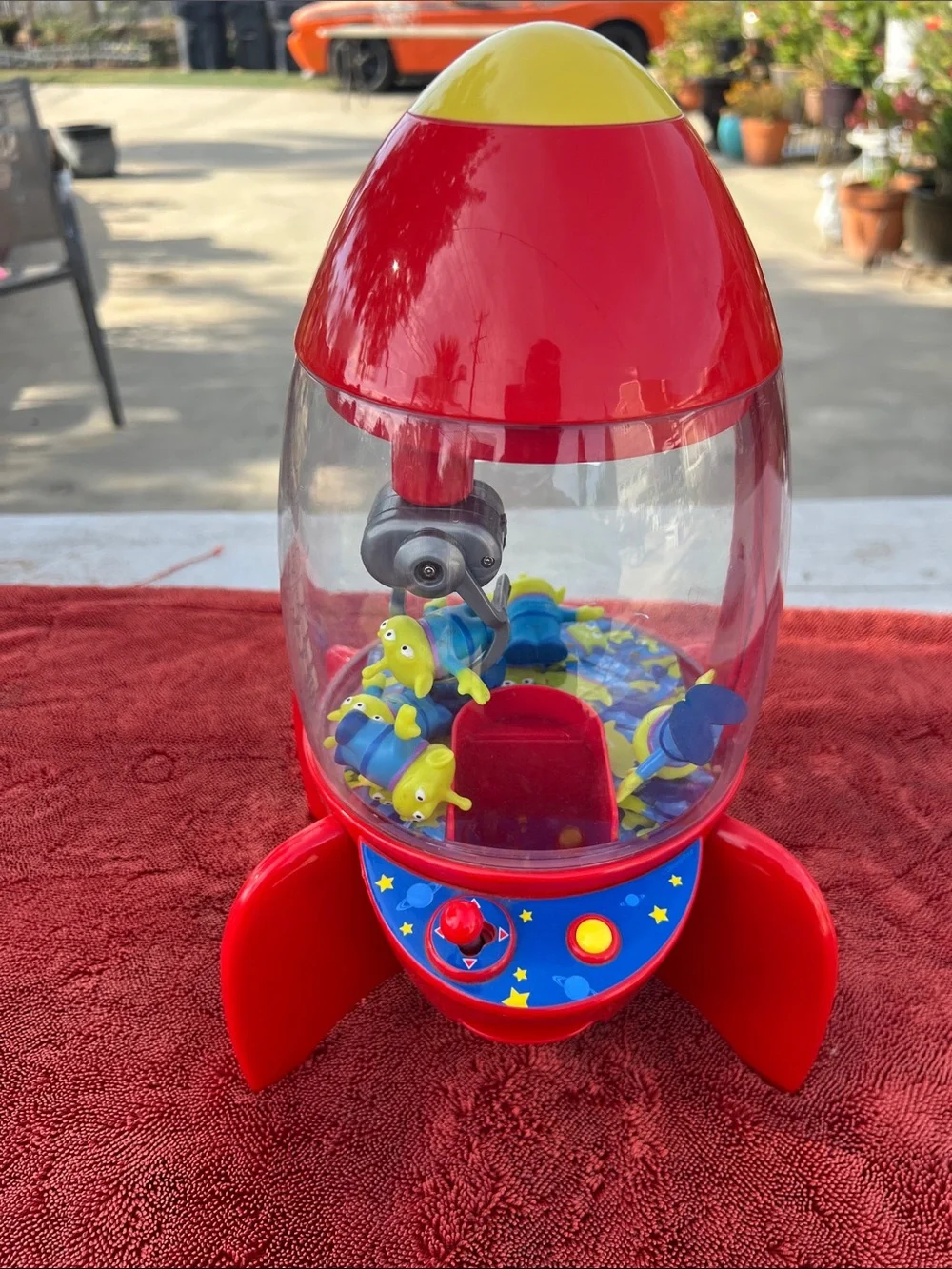 The Claw Machine Disney Toy Story Pizza Planet Space Crane